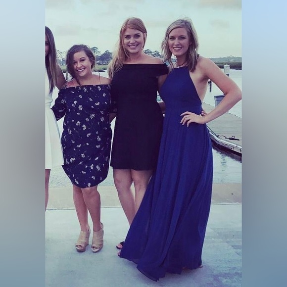 Lulus Navy Maxi Dress Open back - Size S - Like New - Picture 6 of 6